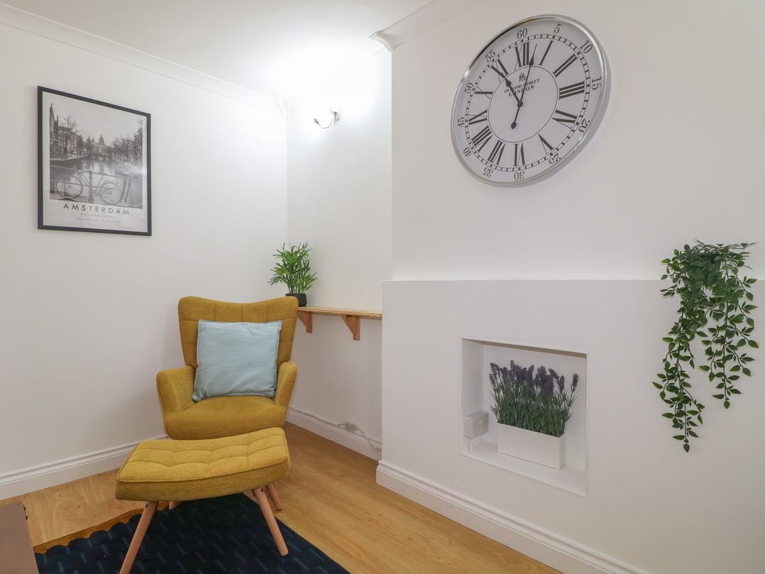 12 Gorse Lane