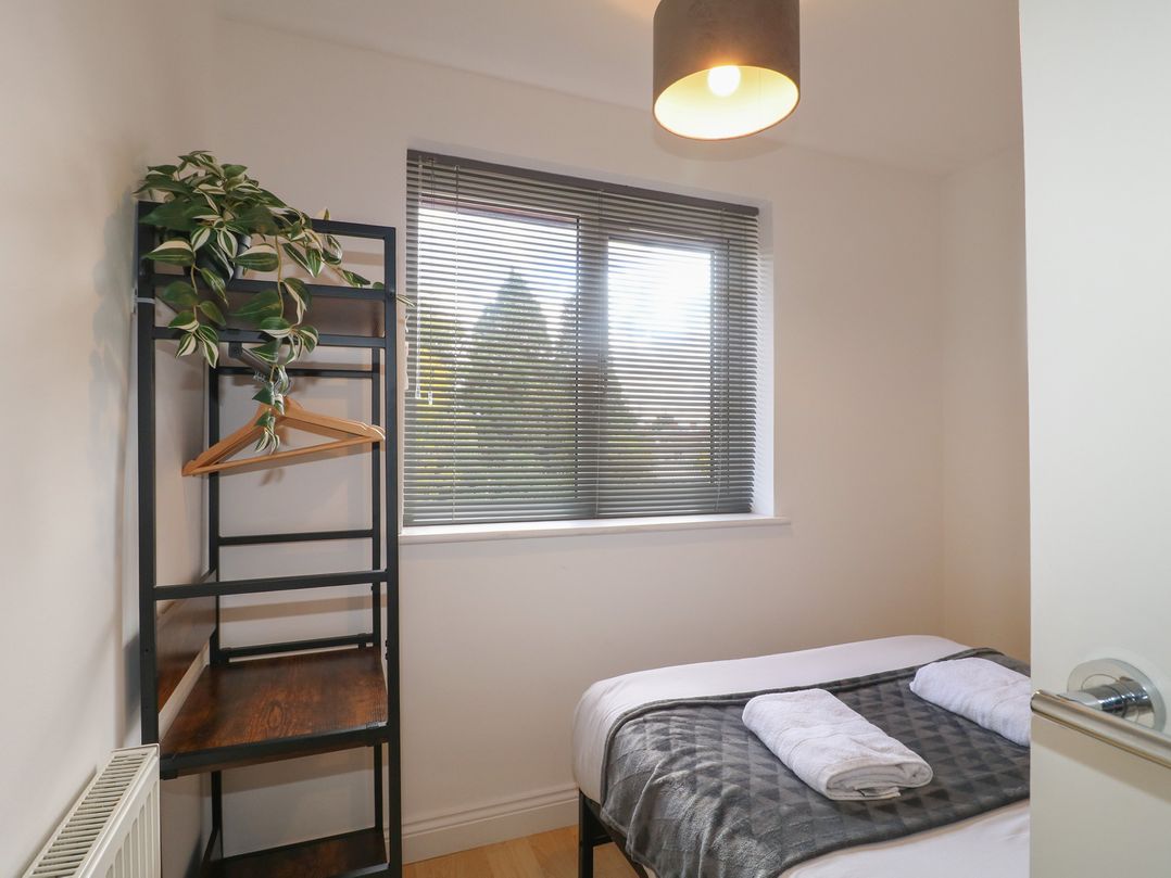 12 Gorse Lane