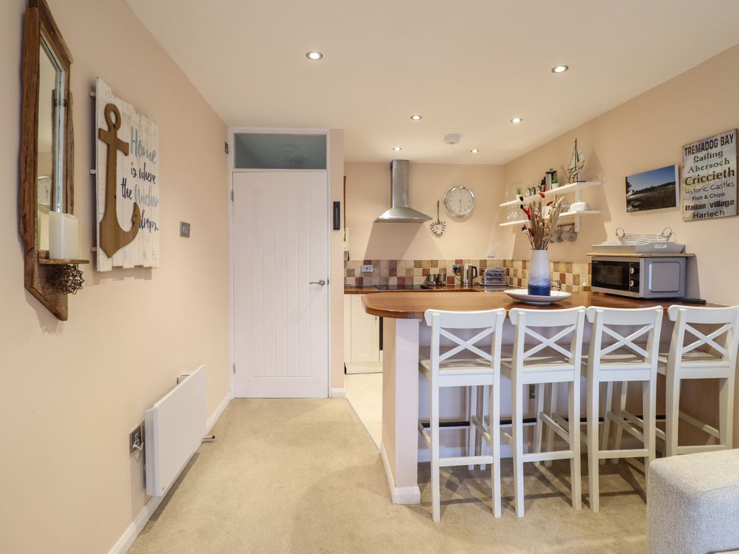 Oakley View Apartment