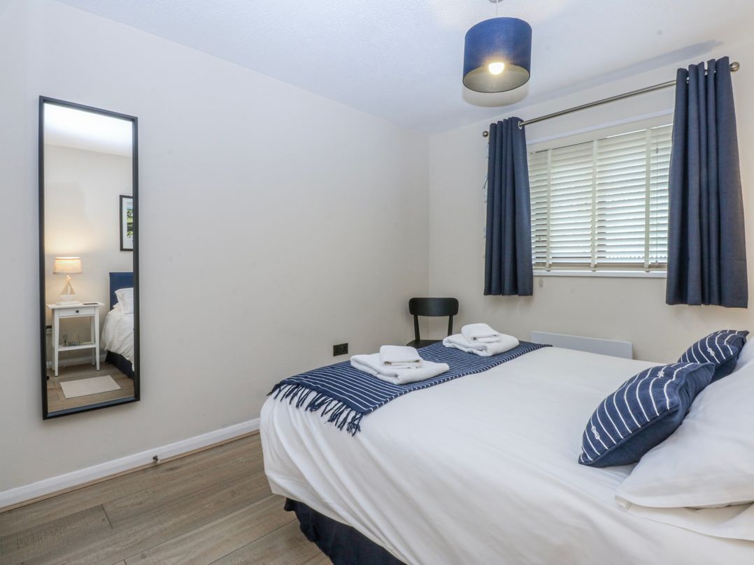 Oakley View Apartment