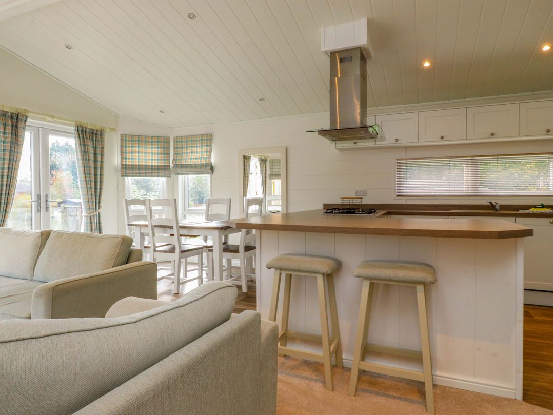 Lakeview Lodge
