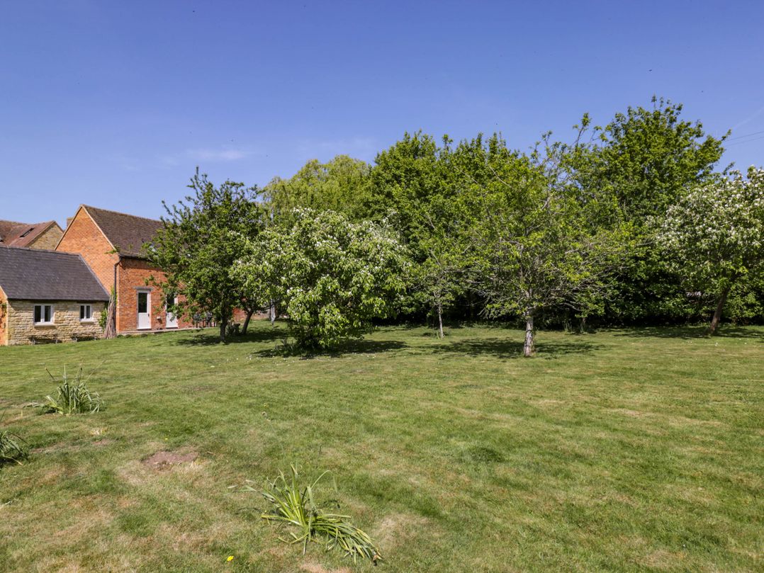 Home Farm Barn