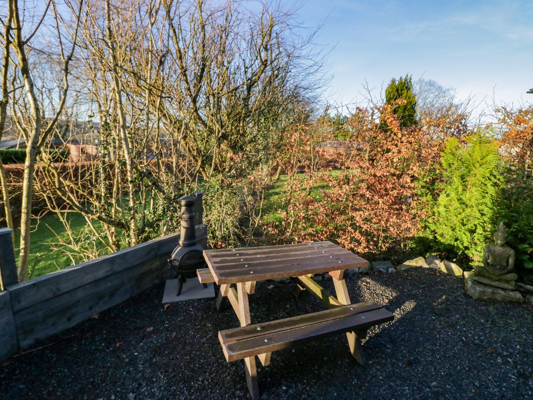Elderflower Lodge
