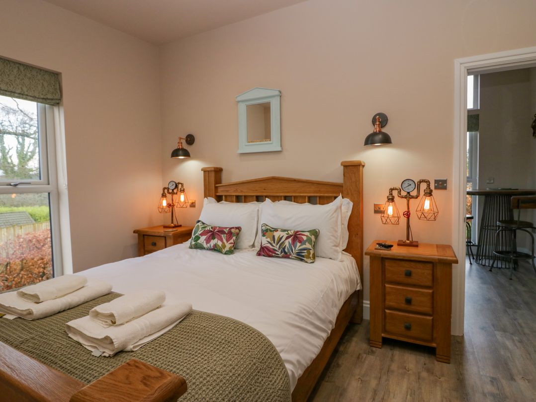 Elderflower Lodge