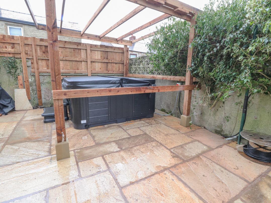 163 Manchester Road