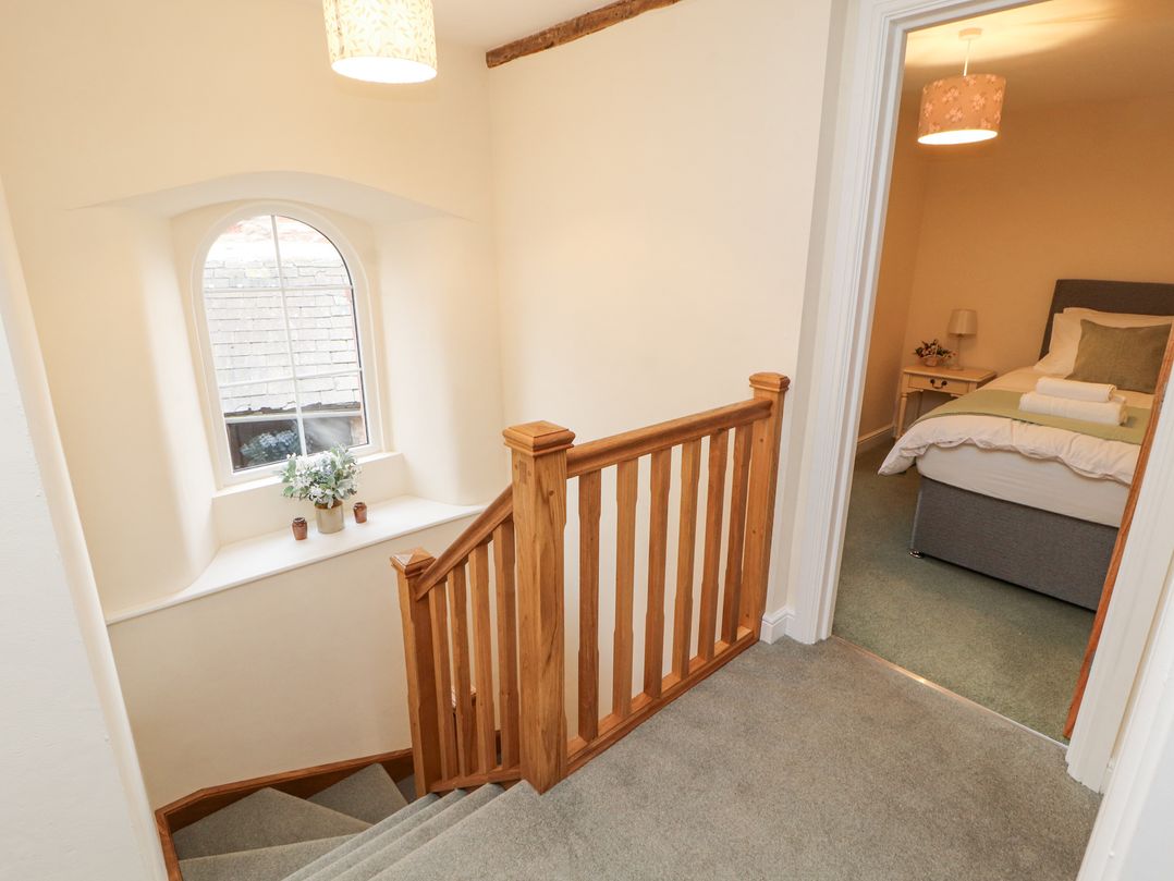 1 Brookside