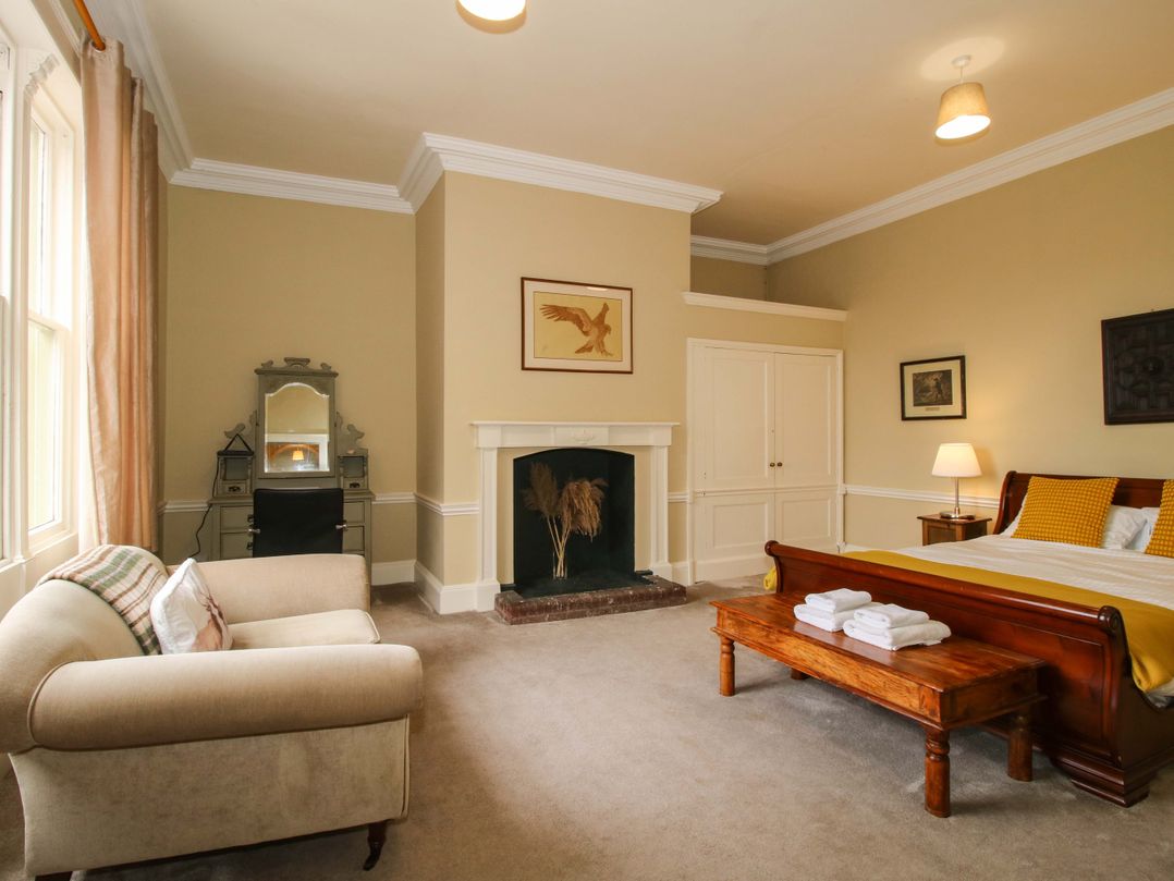Caynham Court