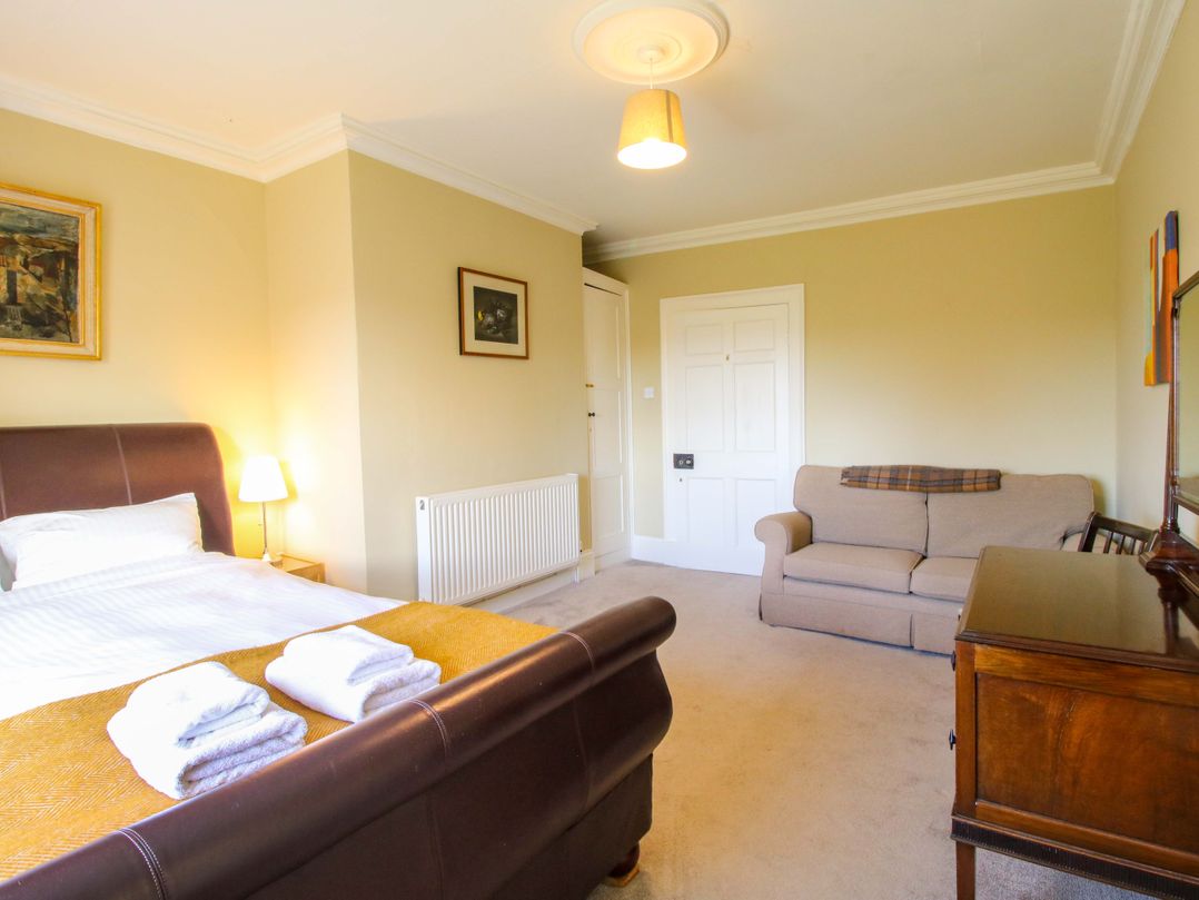 Caynham Court