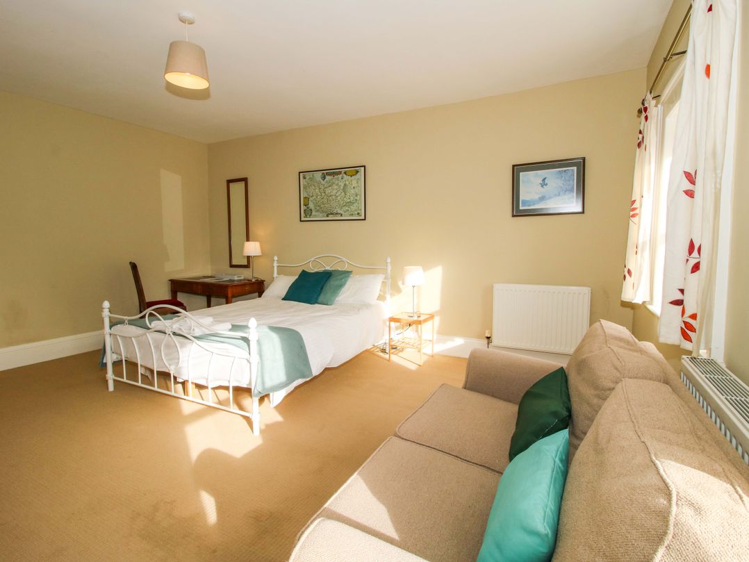 Caynham Court