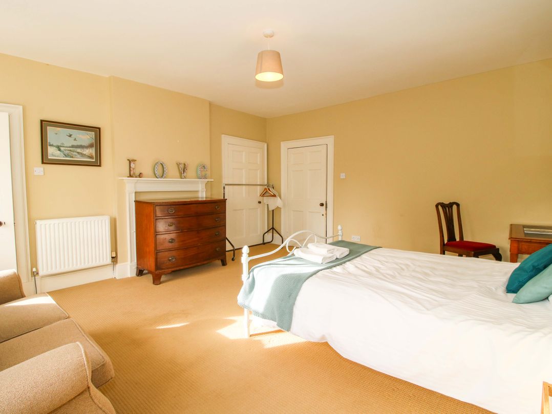 Caynham Court