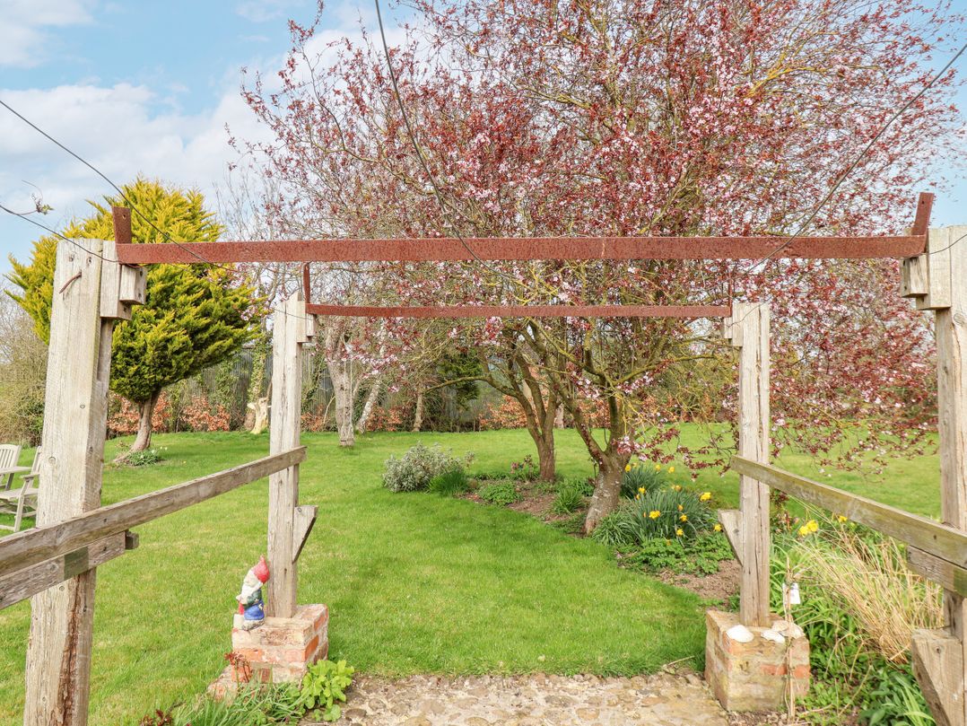 The Barn - Poplar Farm