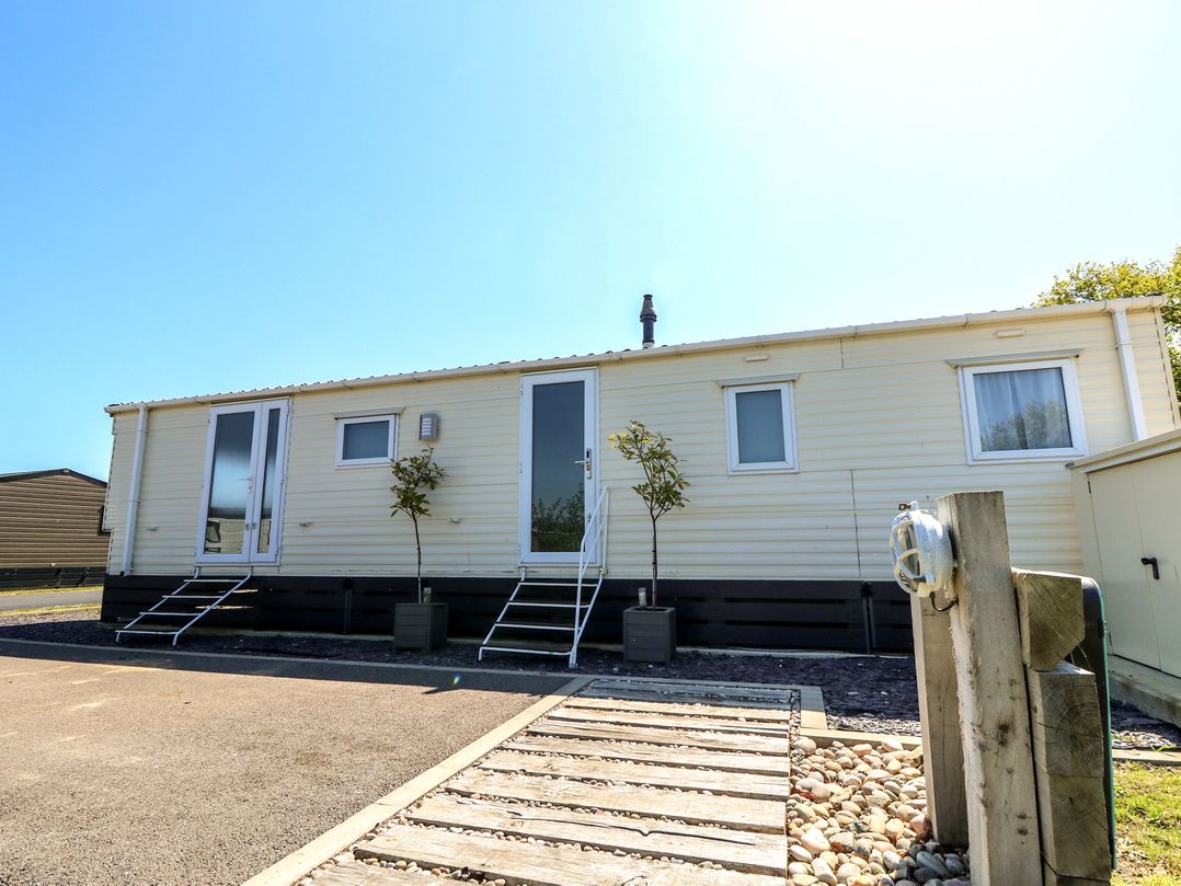 MillRythe Holiday Park  (Dunlin Walk 13)