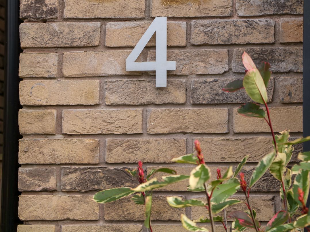 4 Rockcliffe Grange