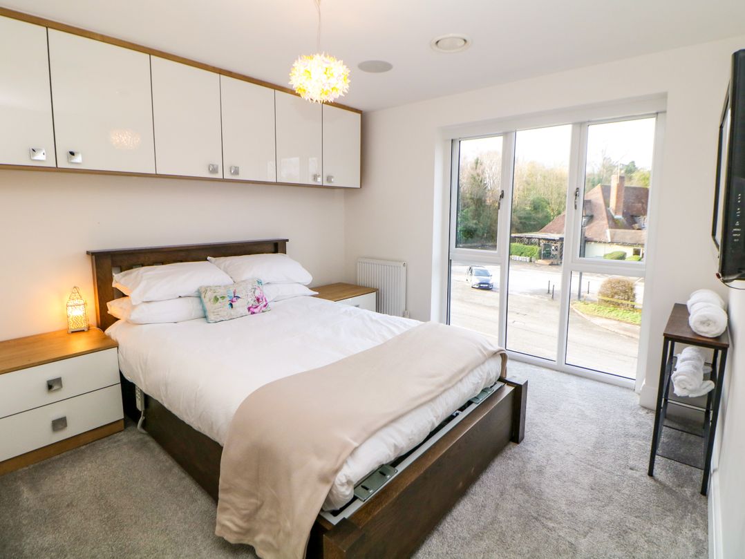 4 Rockcliffe Grange