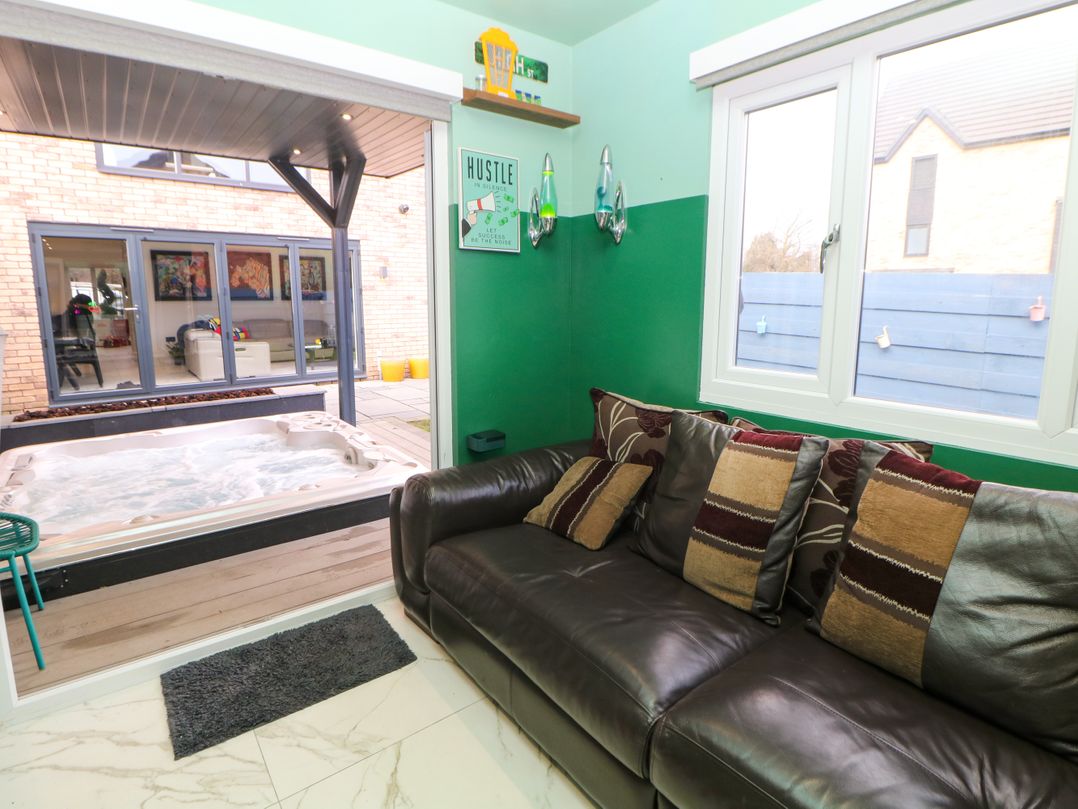 4 Rockcliffe Grange