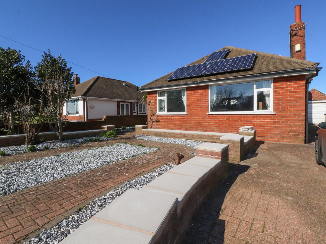 38 Clive Avenue