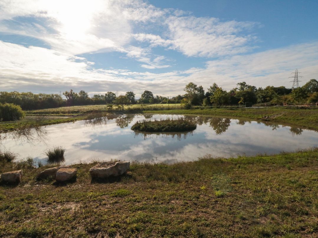 Lodge 2 @ Holmewood Lakes