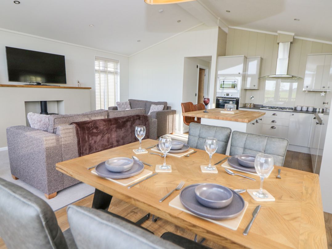 Seren Lodge