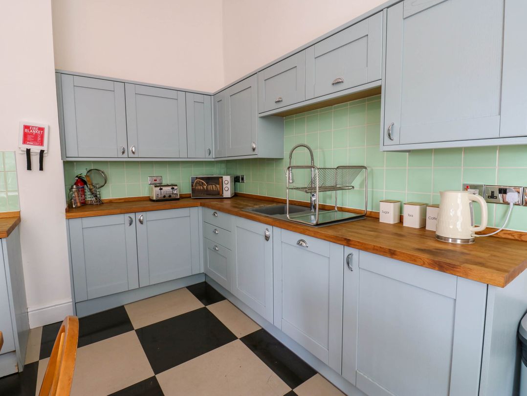 The Georgian Manor House