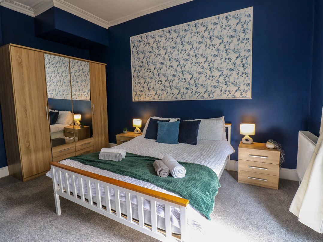 The Georgian Manor House