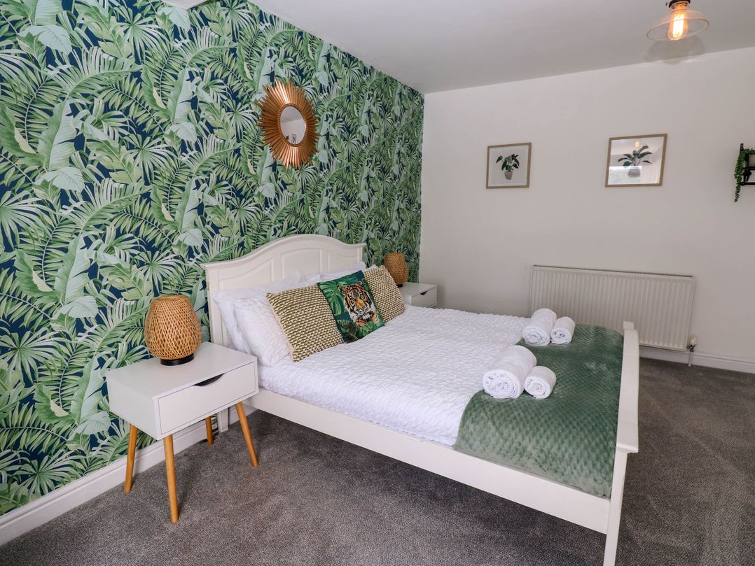 The Georgian Manor House