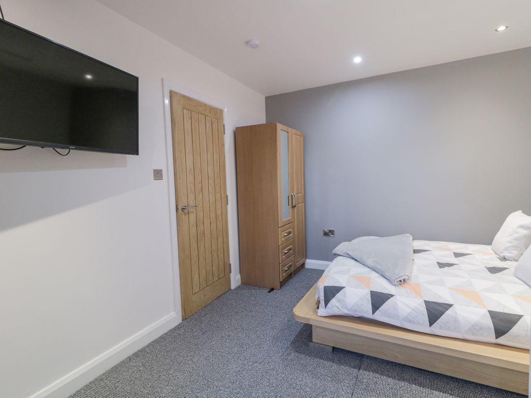 SJs Annexe