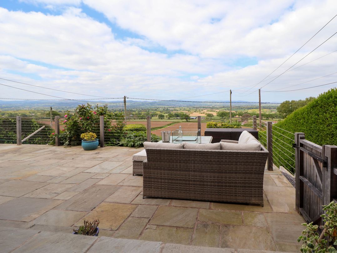 Buzzards View