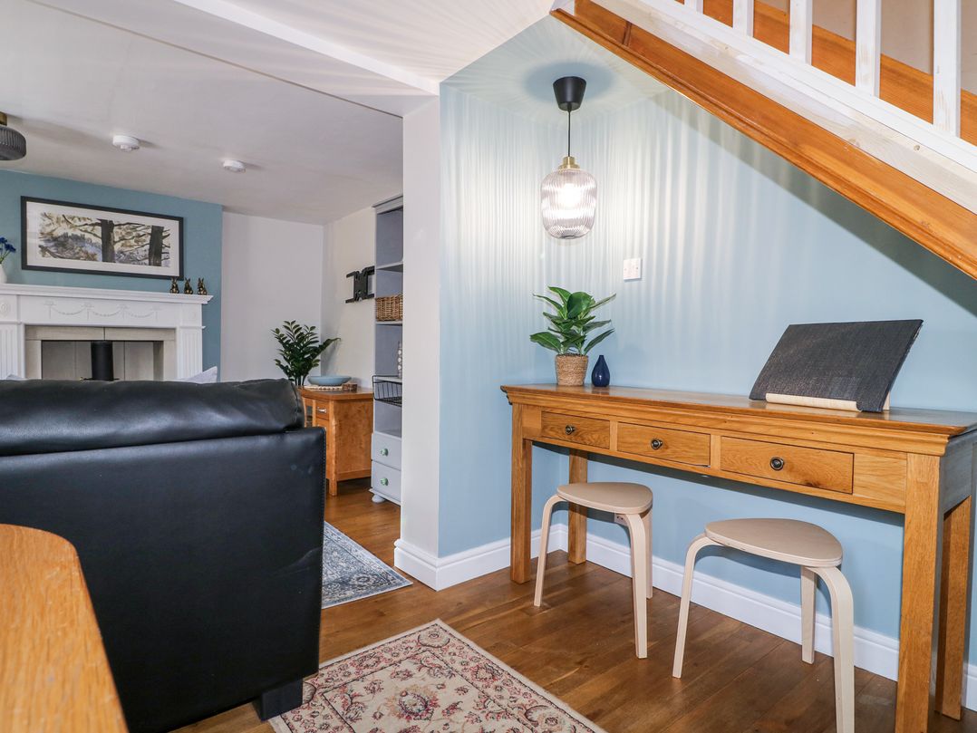 Corner Cottage