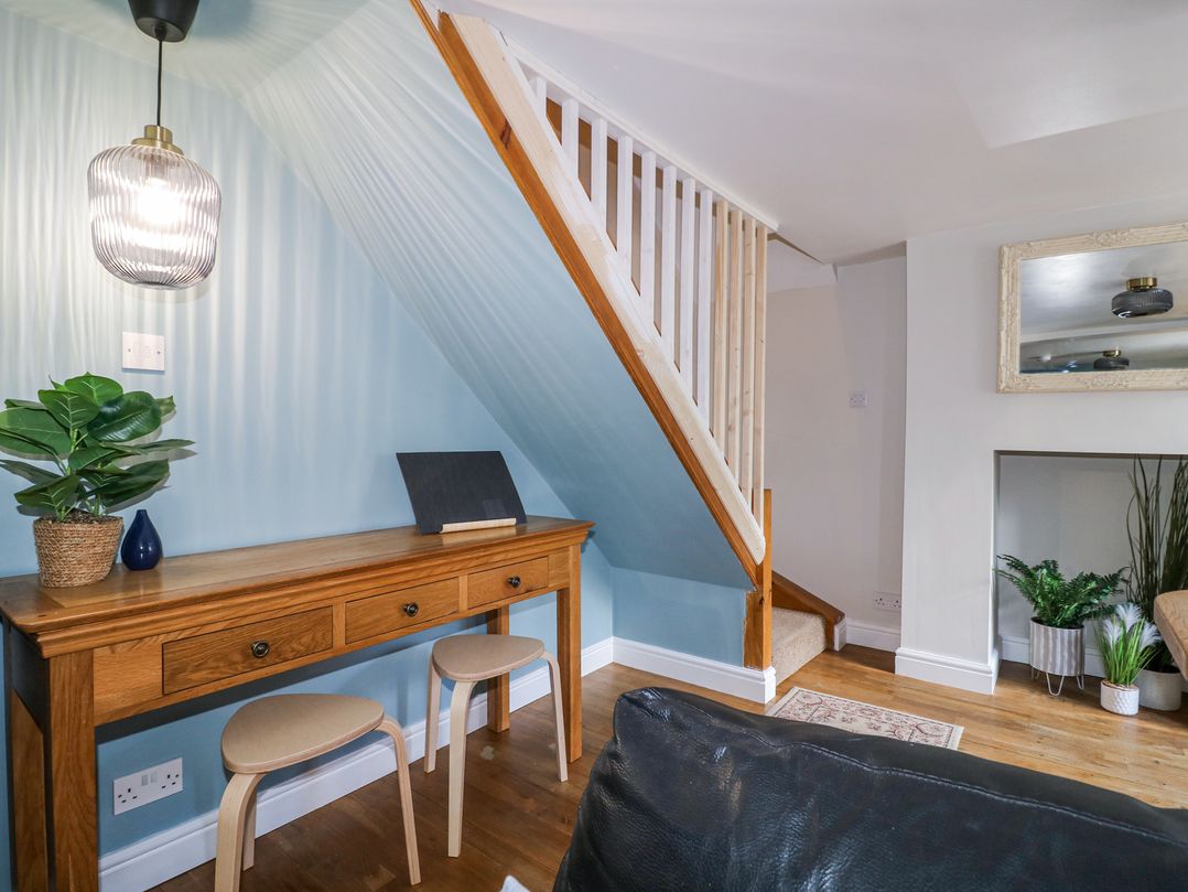 Corner Cottage