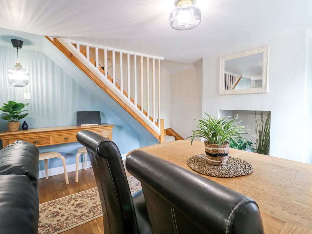Corner Cottage
