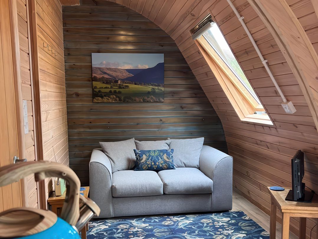Lakeside Pods - pets welcome