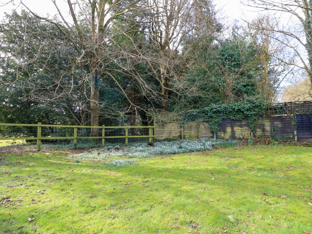 3 Malthouse Cottages