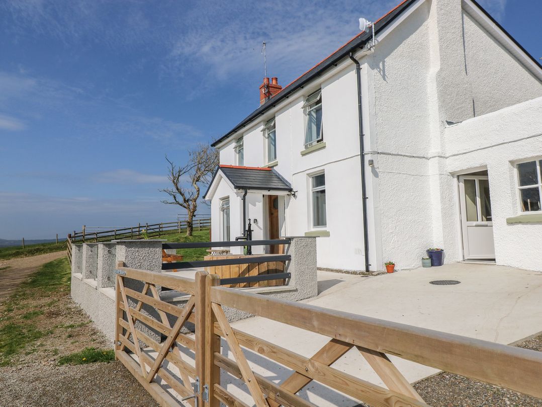 Llanwern Farm