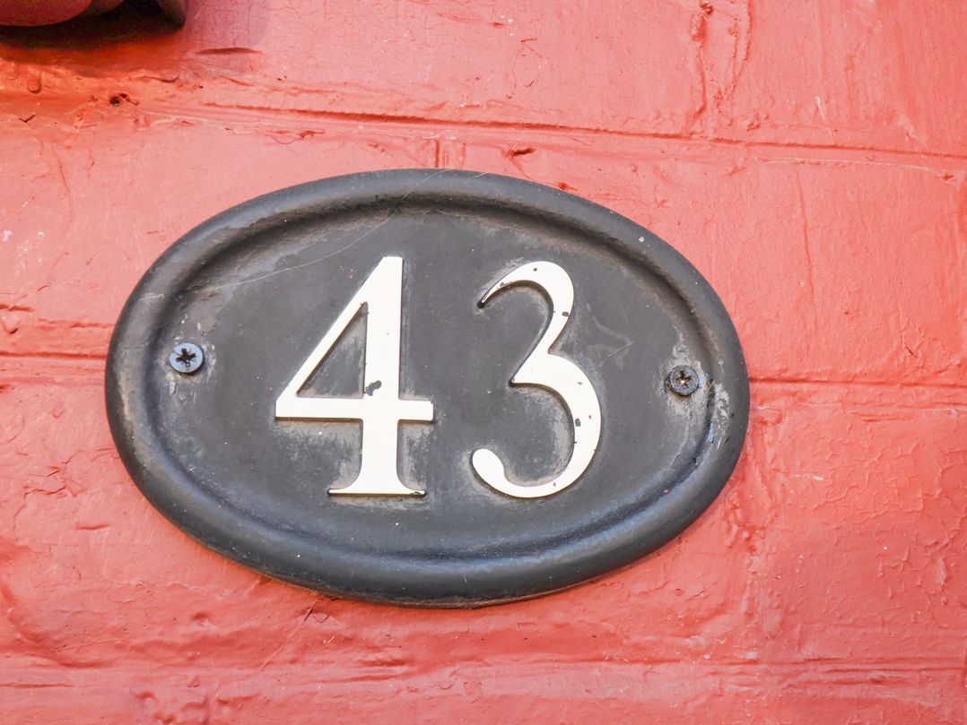 43 Springvale