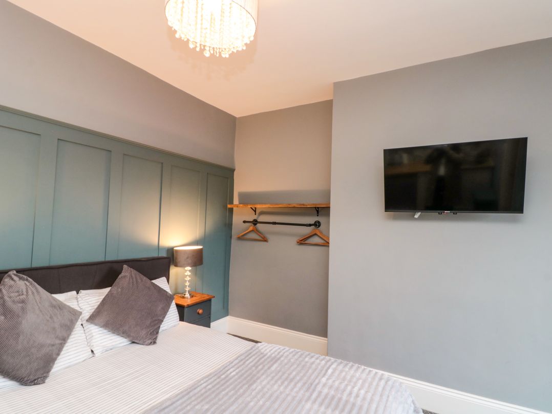 27 Westbourne Grove