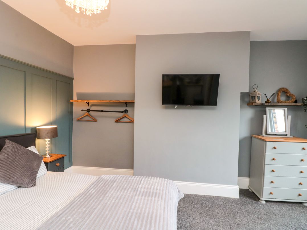 27 Westbourne Grove