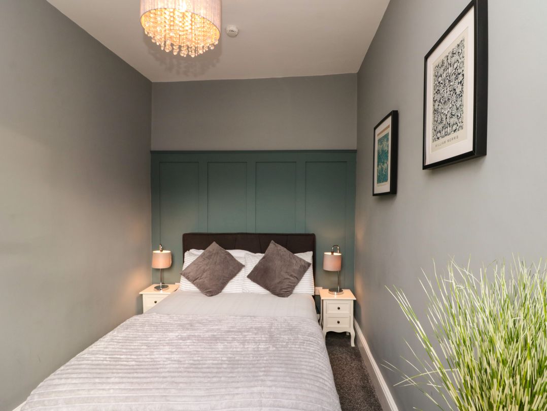 27 Westbourne Grove