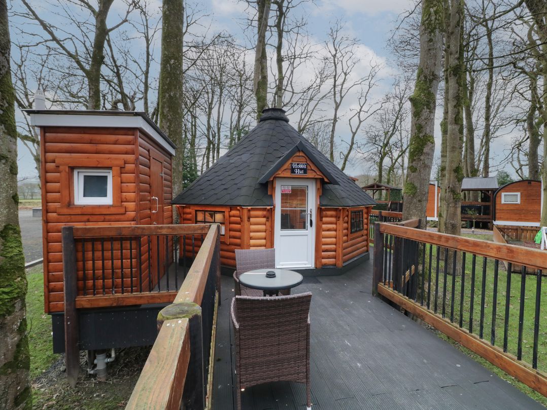 Hexagon Hut - Dec Update