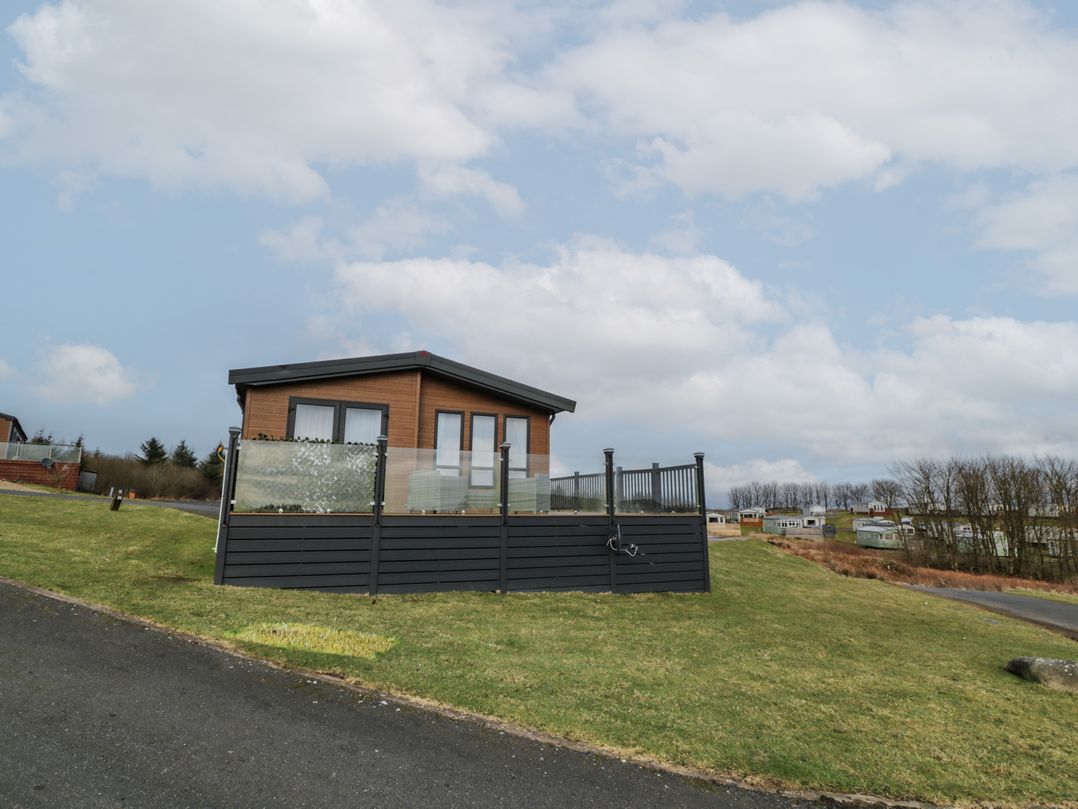 Debonair Lodge