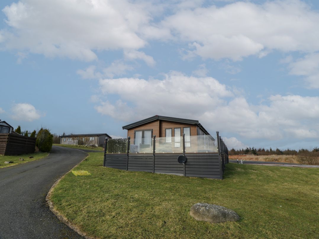 Debonair Lodge