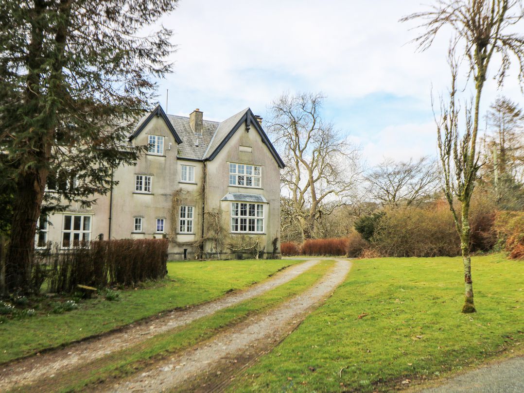 Plas Pontfaen