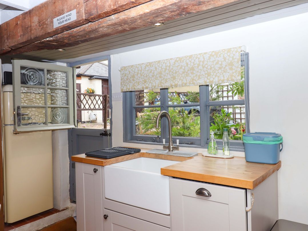 1 Myrtle Cottages