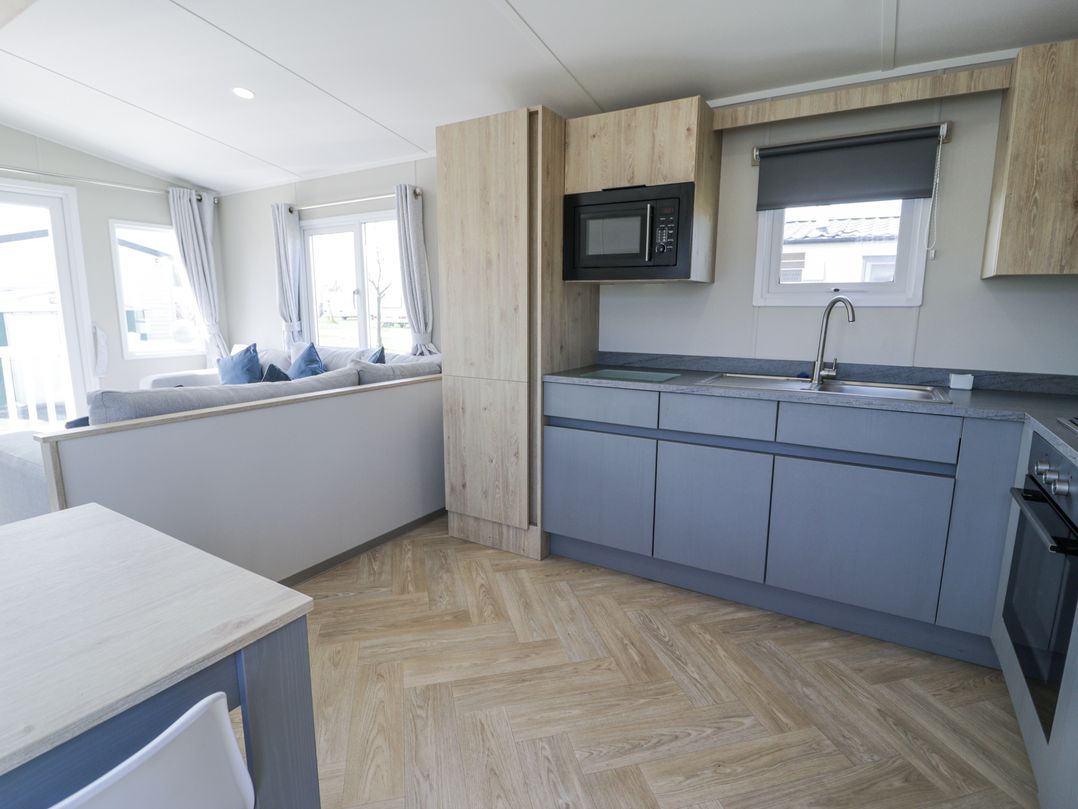 Manor House Gold 2 Bedroom (03F)