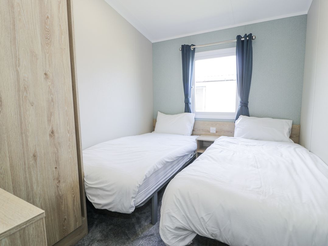 Manor House Gold 2 Bedroom (03F)