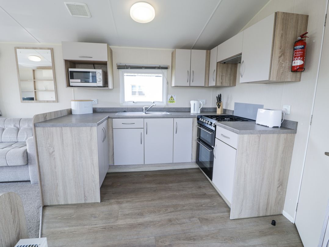 Manor House Gold 2 Bedroom (20C)
