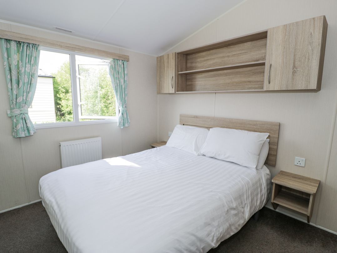 Manor House Gold 2 Bedroom (20C)