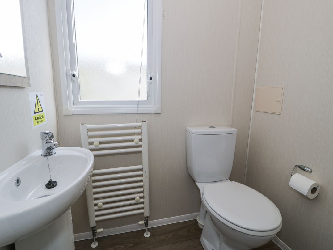 Manor House Gold 2 Bedroom (20C)