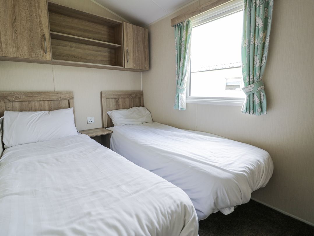 Manor House Gold 2 Bedroom (20C)