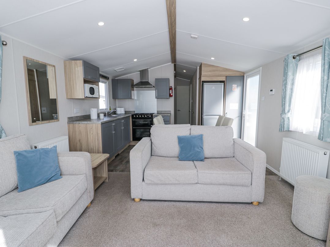 Manor House Platinum 3 Bedroom (16E)