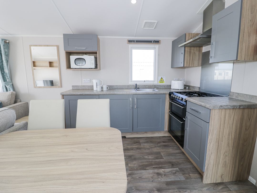 Manor House Platinum 3 Bedroom (16E)